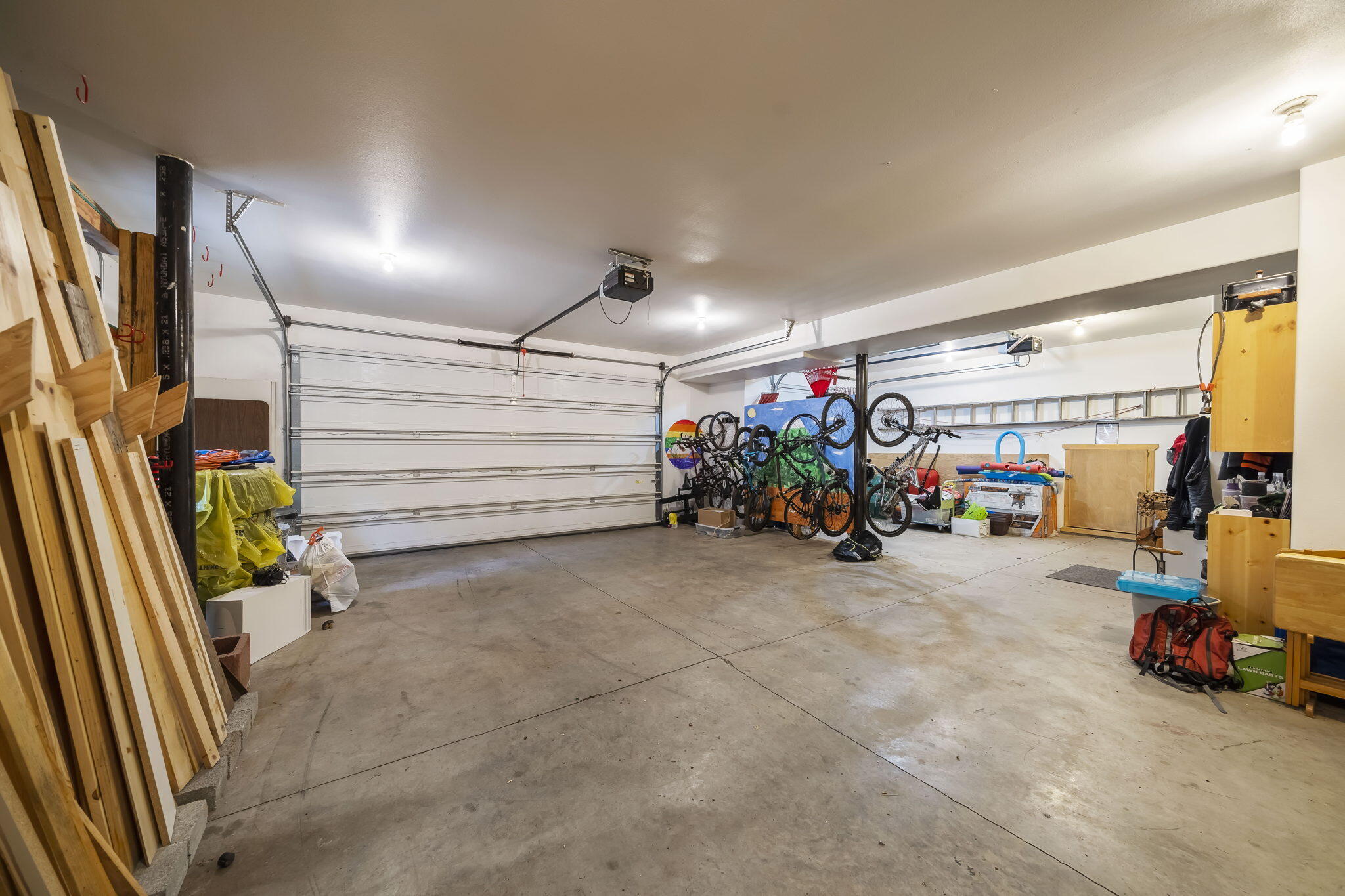 13628 Shad Bush Black Butte Ranch, OR 97759 - Photo 56 of 71 3 car garage