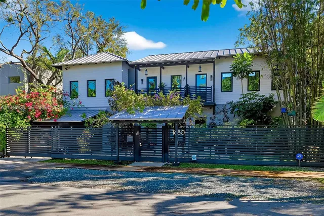 $4,995,000 | 1680 Onaway Drive, Coconut Grove, FL 33133