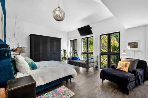 $4,995,000 | 1680 Onaway Drive, Coconut Grove, FL 33133