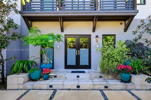 $4,995,000 | 1680 Onaway Drive, Coconut Grove, FL 33133