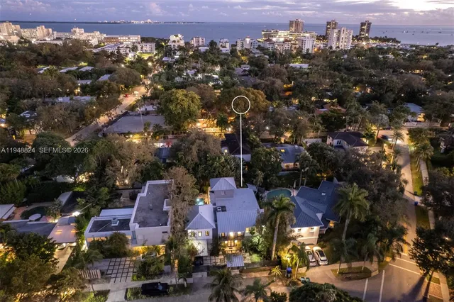 $4,995,000 | 1680 Onaway Drive, Coconut Grove, FL 33133
