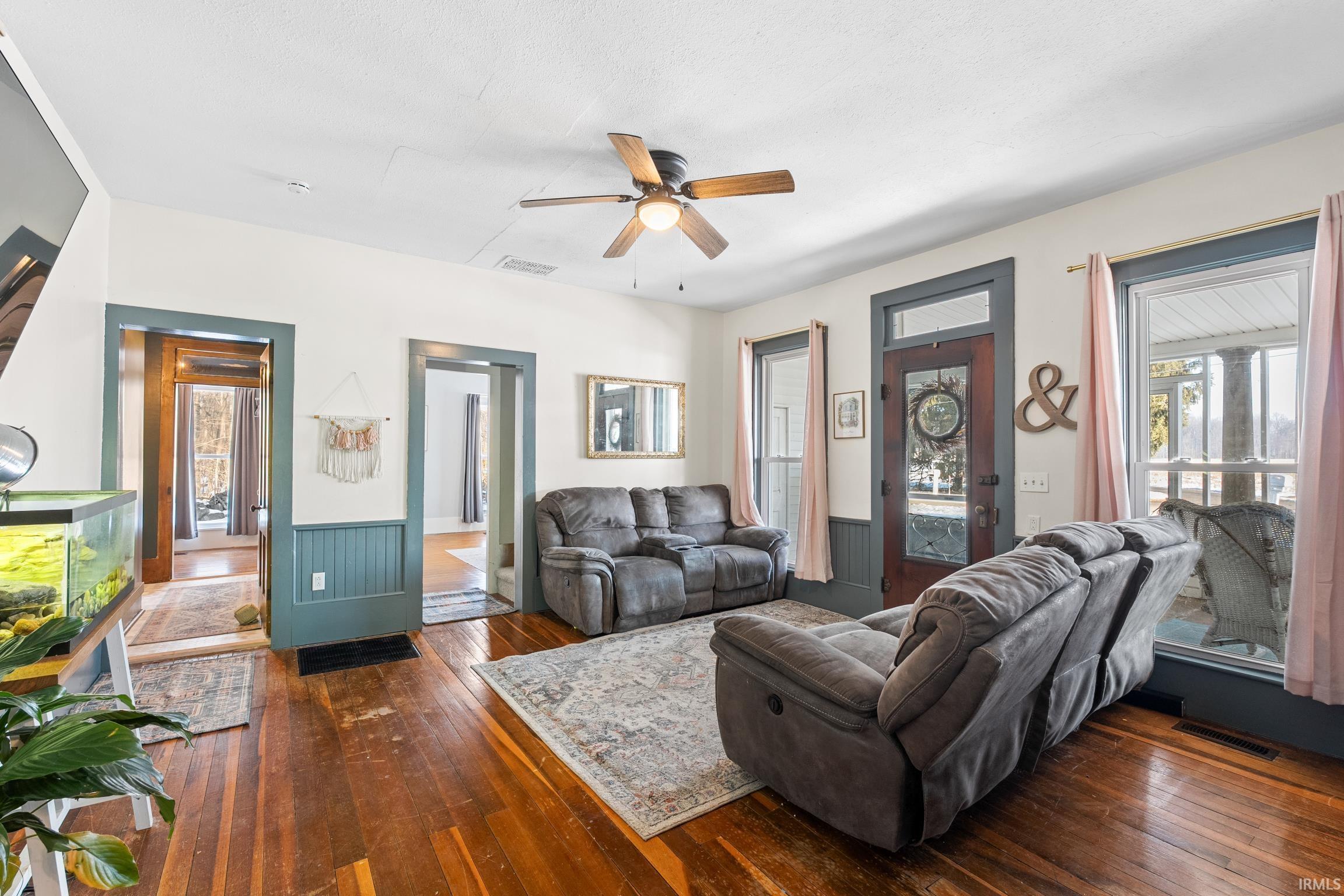 3281 East Wilcox Road Warsaw, IN 46580 - Photo 18 of 34 Gallery Image 18