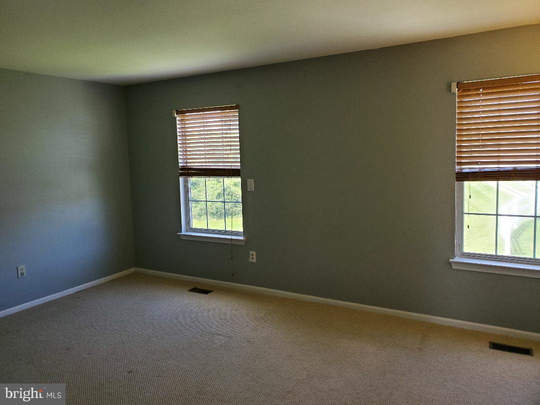 738 Rutland Court Sewell, NJ 08080 - Photo 15 of 17 Main Bedroom