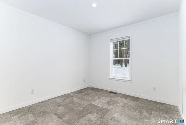 $229,900 | 23 Bailey Hill Village, Killingly, CT 06239