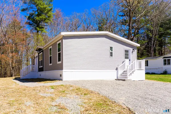 $199,900 | 23 Bailey Hill Village, Killingly, CT 06239
