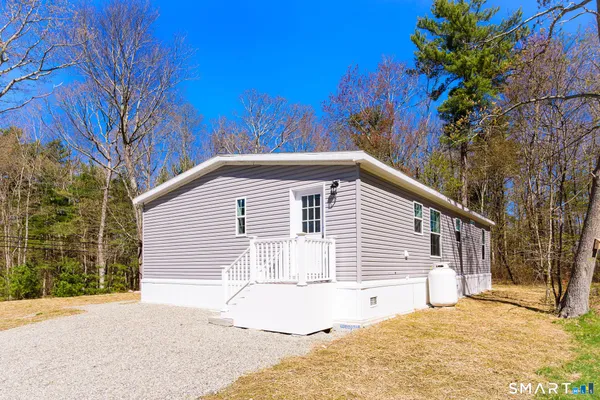 $199,900 | 23 Bailey Hill Village, Killingly, CT 06239