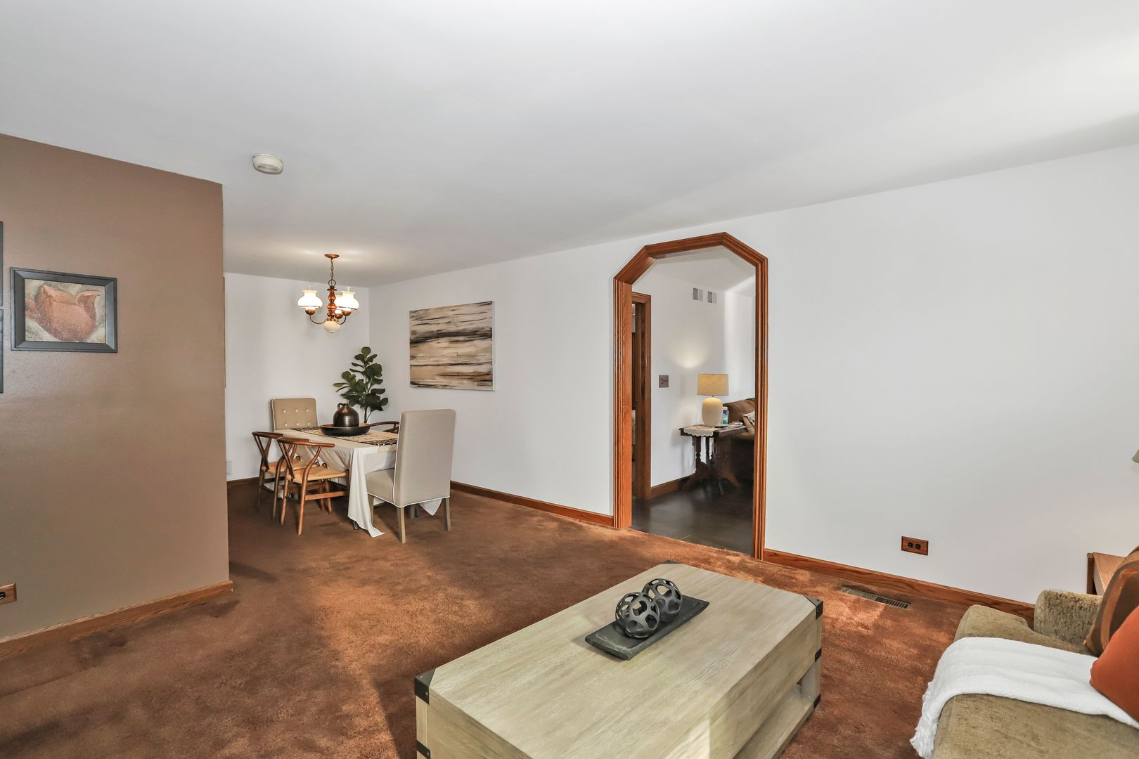 590 Frederick Lane Hoffman Estates, IL 60169 - Photo 8 of 30