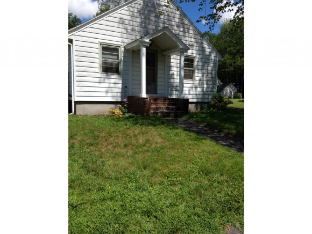 26 Robin Hill Road Manchester, NH 03104 - Photo 2 of 11