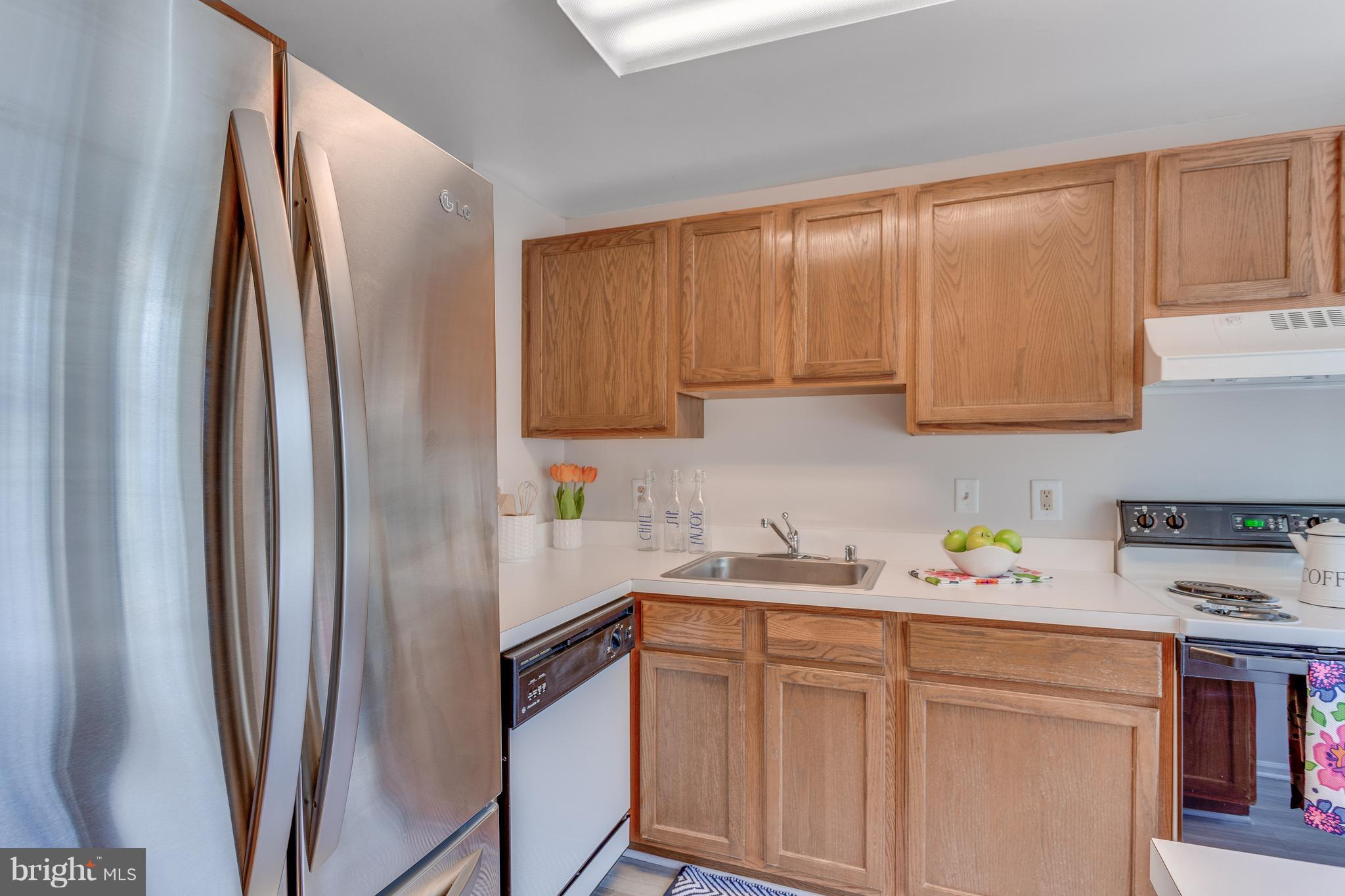 223 Sycamore Ridge Road Laurel, MD 20724 - Photo 4 of 29 Kitchen