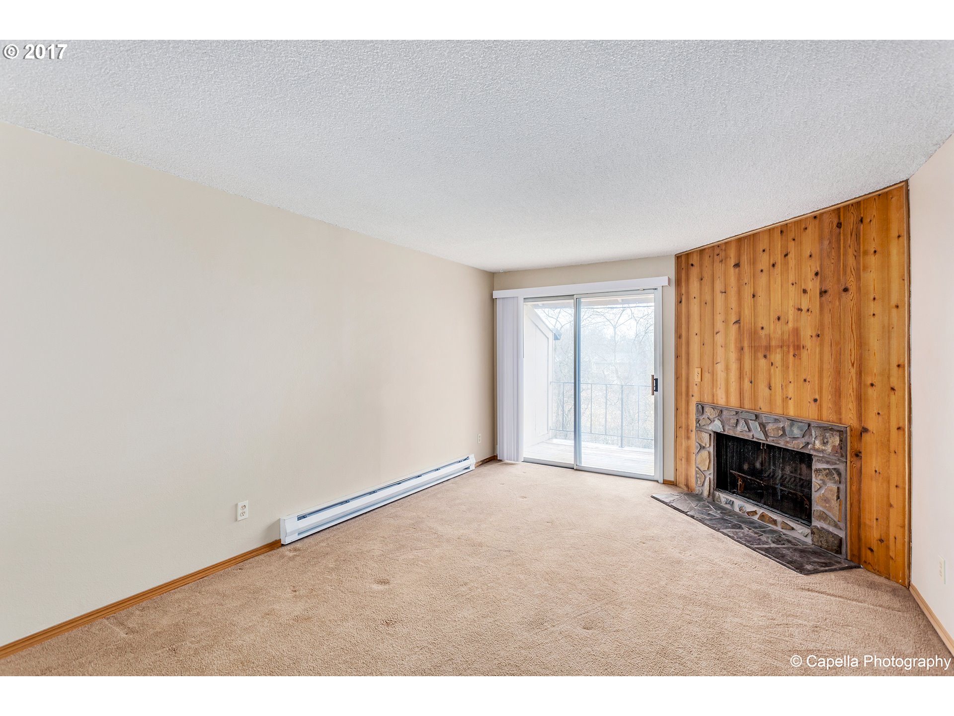 12614 Northwest Barnes Road, Unit 3 Portland, OR 97229 - Photo 8 of 24 Family Room
