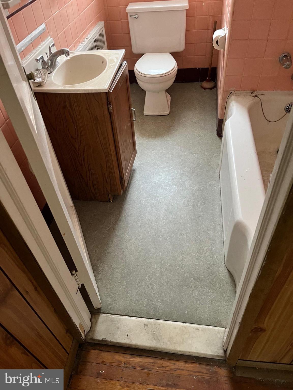 4243 Chippendale Street Philadelphia, PA 19136 - Photo 12 of 18