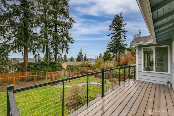 $989,000 | 8712 53rd Place West, Mukilteo, WA 98275