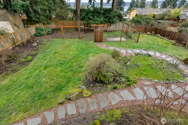 $989,000 | 8712 53rd Place West, Mukilteo, WA 98275