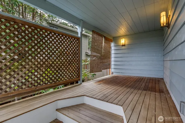 $989,000 | 8712 53rd Place West, Mukilteo, WA 98275