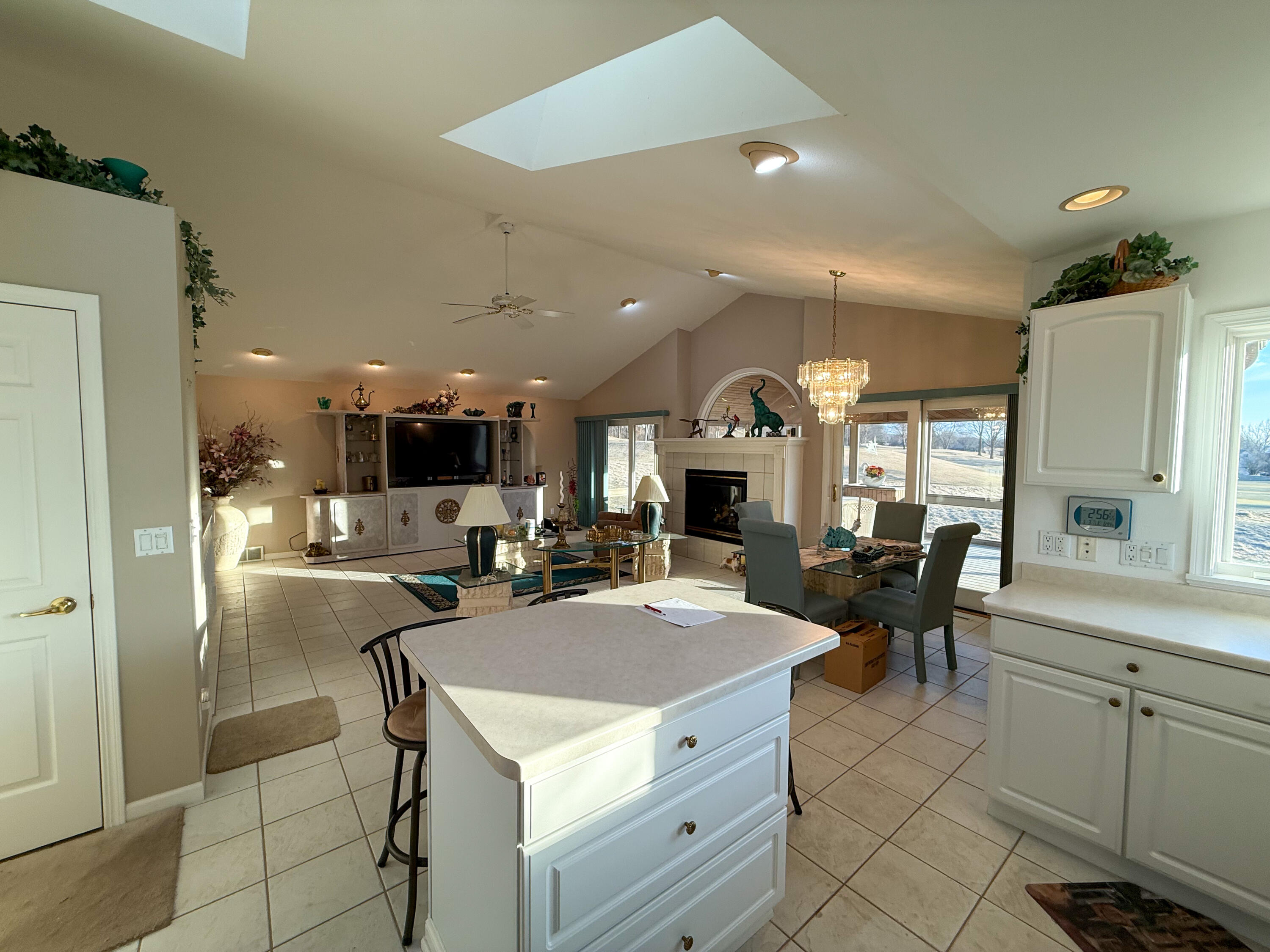 18 Ridgewood Court Fond du Lac, WI 54937 - Photo 11 of 28 18 Ridgewood Ct-49