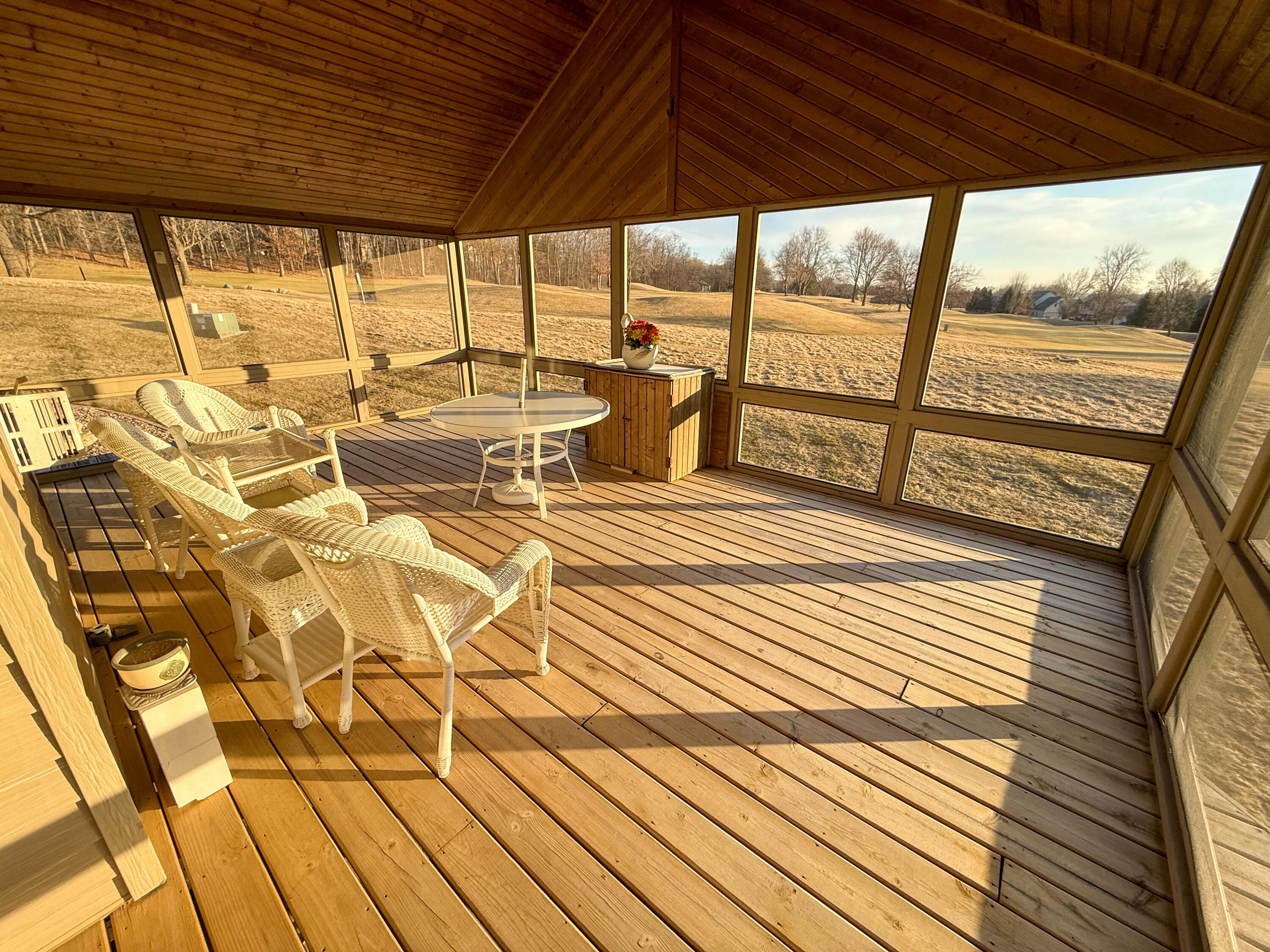 18 Ridgewood Court Fond du Lac, WI 54937 - Photo 13 of 28 18 Ridgewood Ct-26