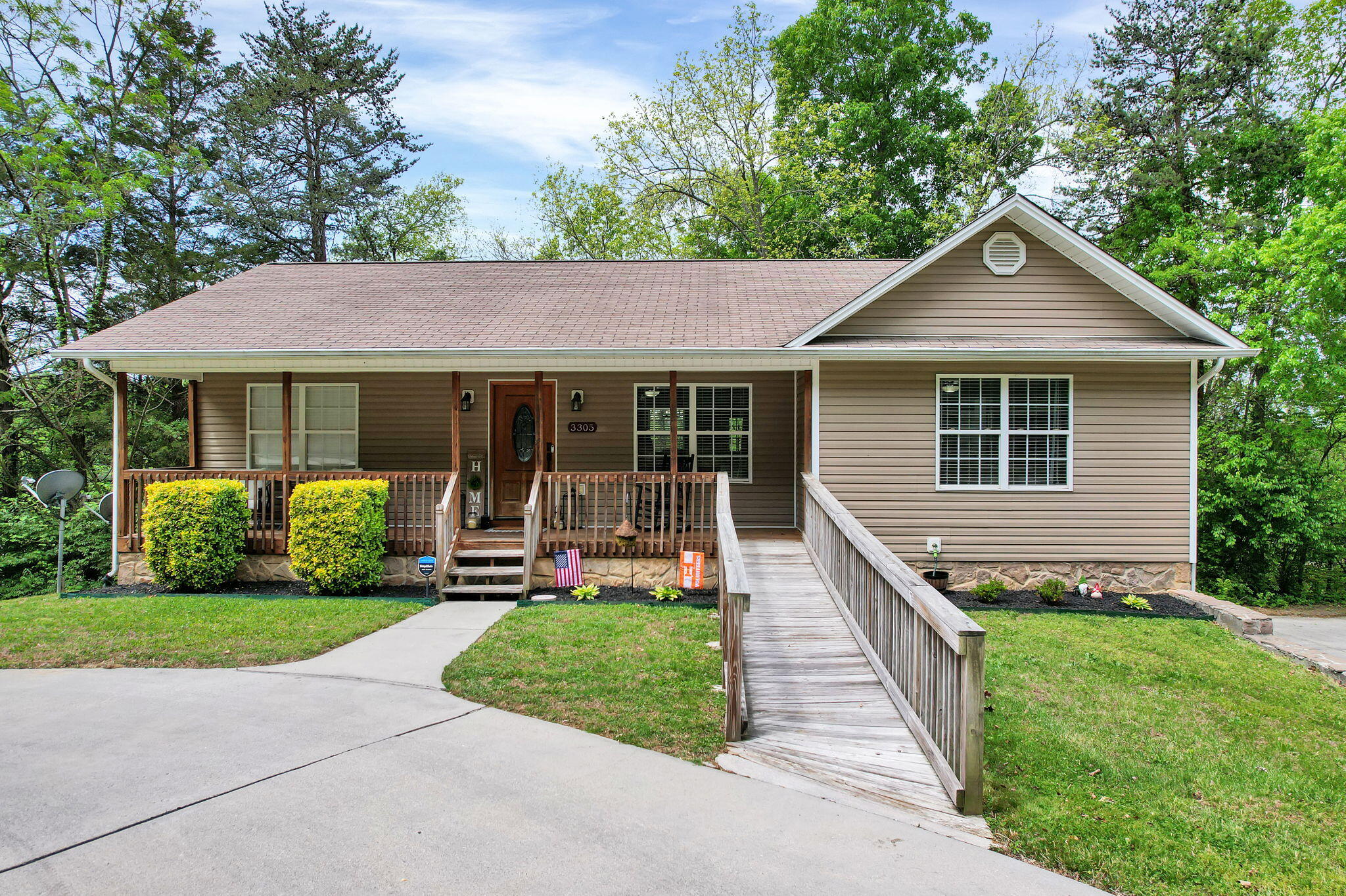 3305 Ridgeway Drive Cleveland, TN 37312 - Photo 1 of 32 18-web-or-mls-DJI_0682