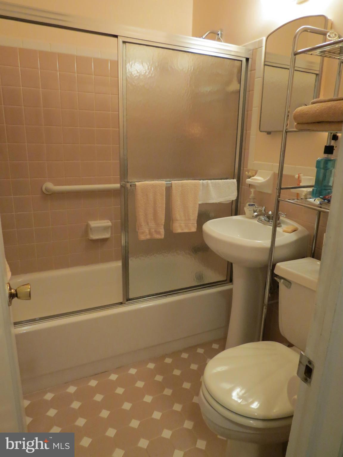 12129 Selfridge Road Silver Spring, MD 20906 - Photo 23 of 28 Hall full bath in original part of home