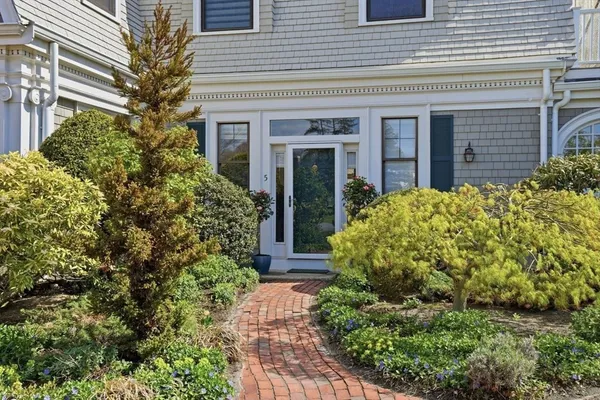 $769,500 | 74 Branch Street, Unit 5, Scituate, MA 02066