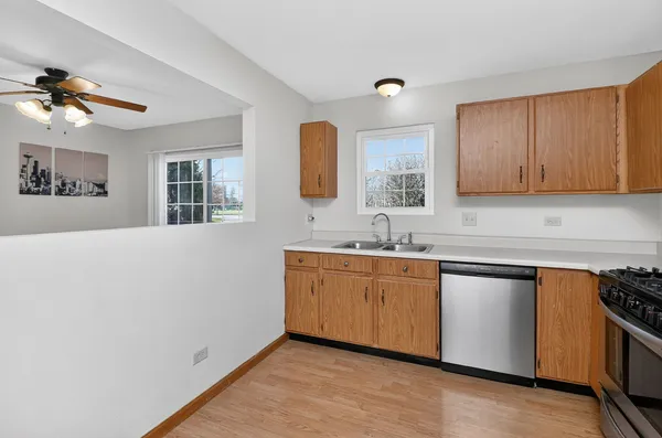 $280,000 | 4154 Rivertowne Drive, Plainfield, IL 60586