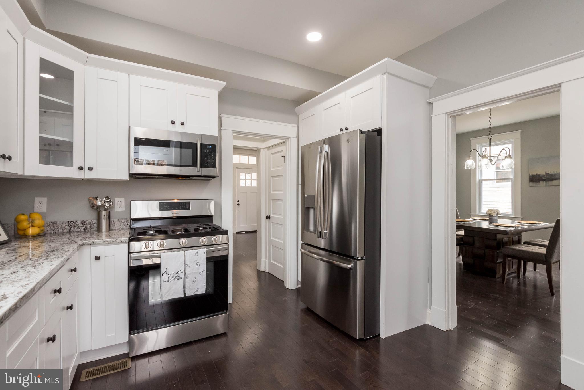 240 Mallow Hill Road Baltimore, MD 21229 - Photo 12 of 38