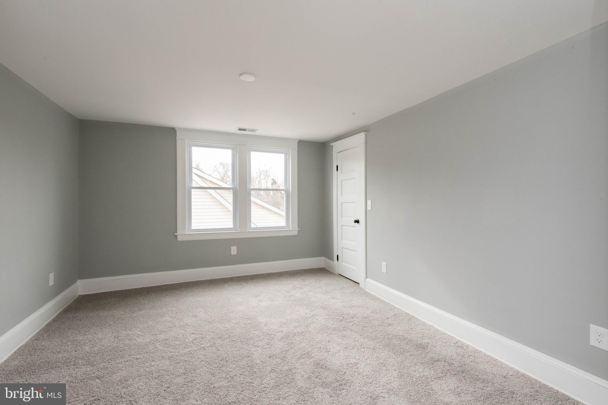 240 Mallow Hill Road Baltimore, MD 21229 - Photo 18 of 38