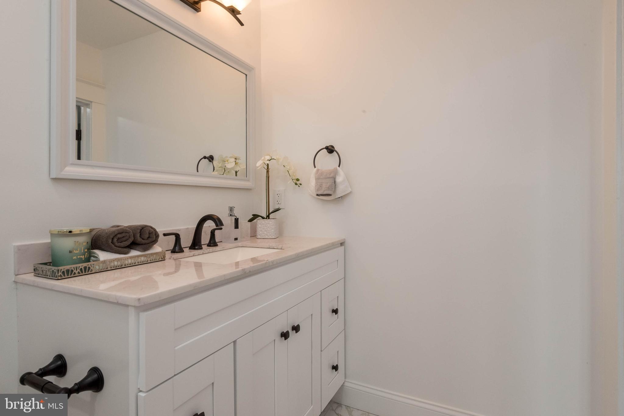 240 Mallow Hill Road Baltimore, MD 21229 - Photo 23 of 38