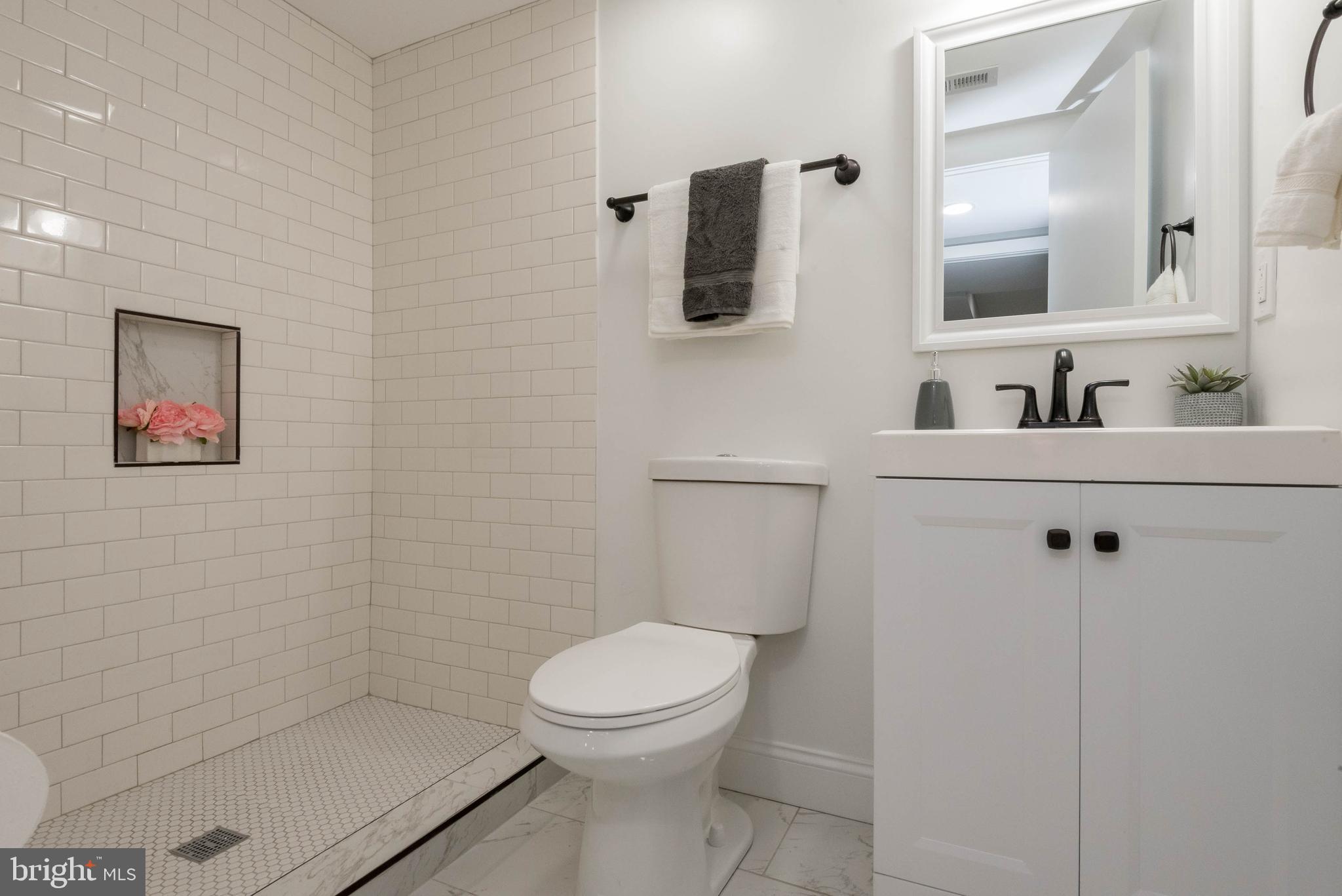 240 Mallow Hill Road Baltimore, MD 21229 - Photo 25 of 38