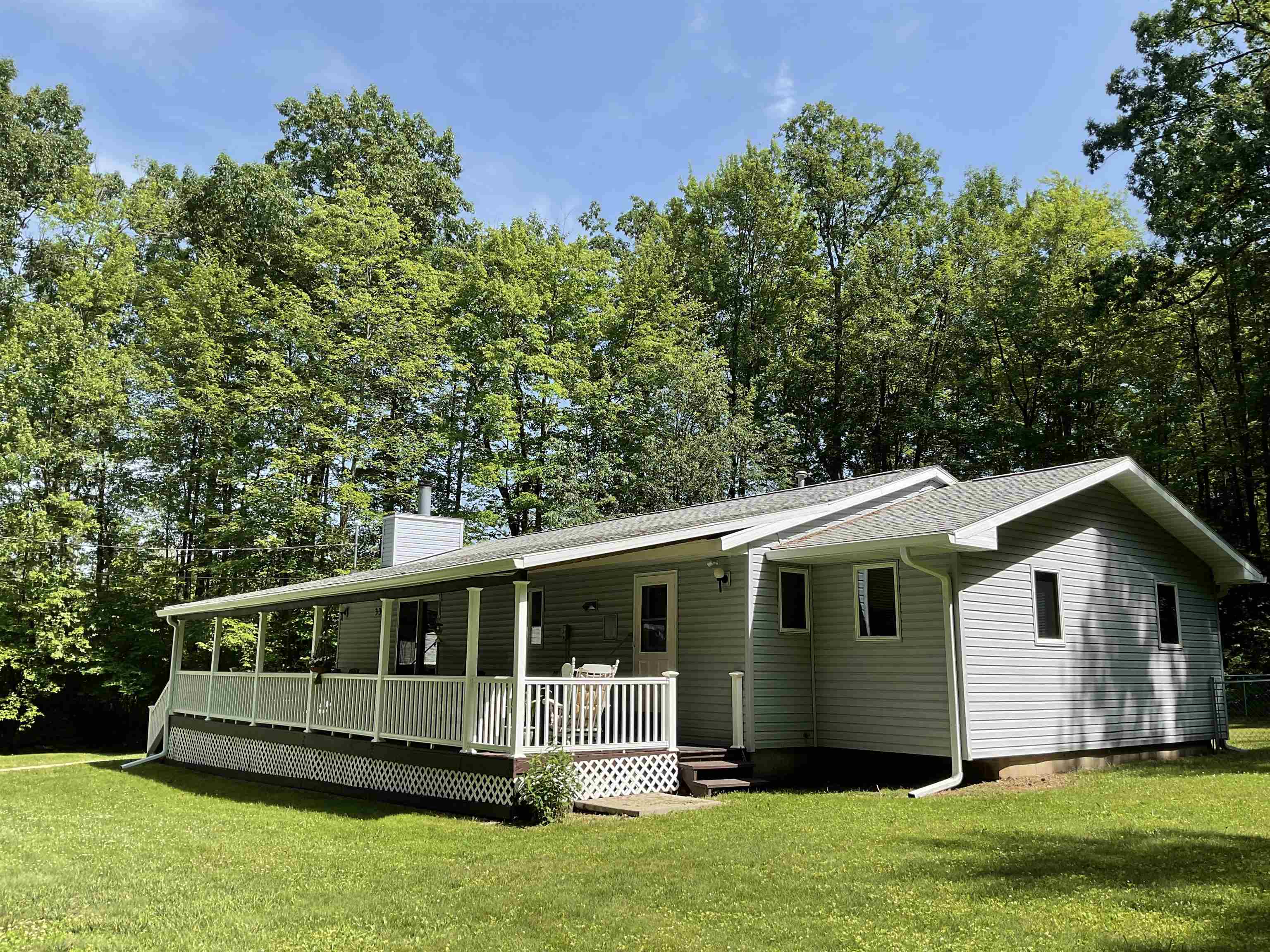 3300 East Arnold Lake Road Harrison, MI 48625 - Photo 1 of 90 1947481-253782d0-35ca-42ff-967e-8c4ee713400f.JPG