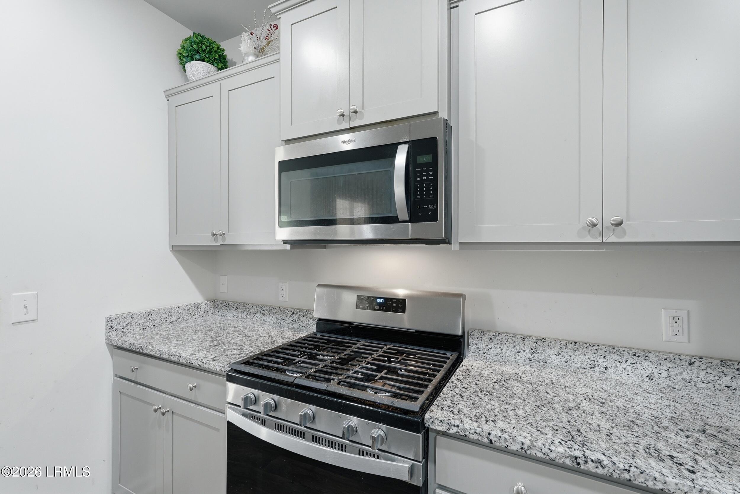 632 Hulston Landing Road Okatie, SC 29909 - Photo 10 of 42 13_dsc07966