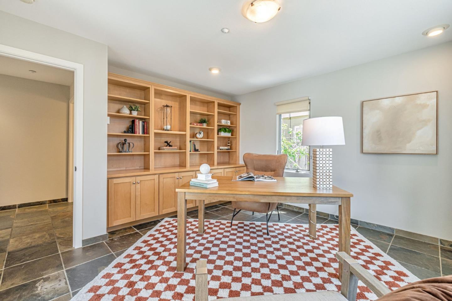 125 Zanzibar Drive Aptos, CA 95003 - Photo 24 of 52 a workspace with furniture