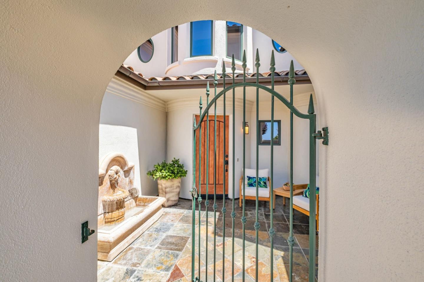 125 Zanzibar Drive Aptos, CA 95003 - Photo 4 of 52 a view of balcony with furniture