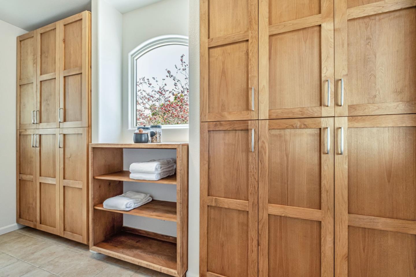 125 Zanzibar Drive Aptos, CA 95003 - Photo 42 of 52 a view of a closet