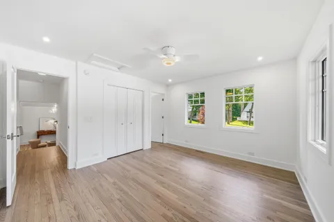 $1,795,000 | 853 Sauganash Drive, Fontana, WI 53125