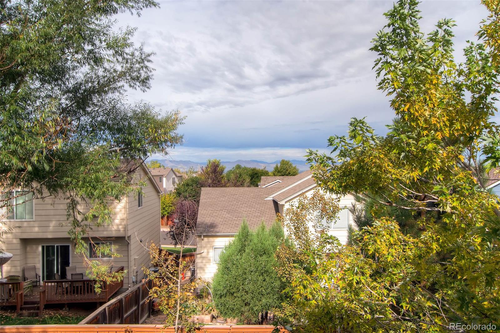 9673 South Castle Ridge Circle Highlands Ranch, CO 80129 - Photo 2 of 28