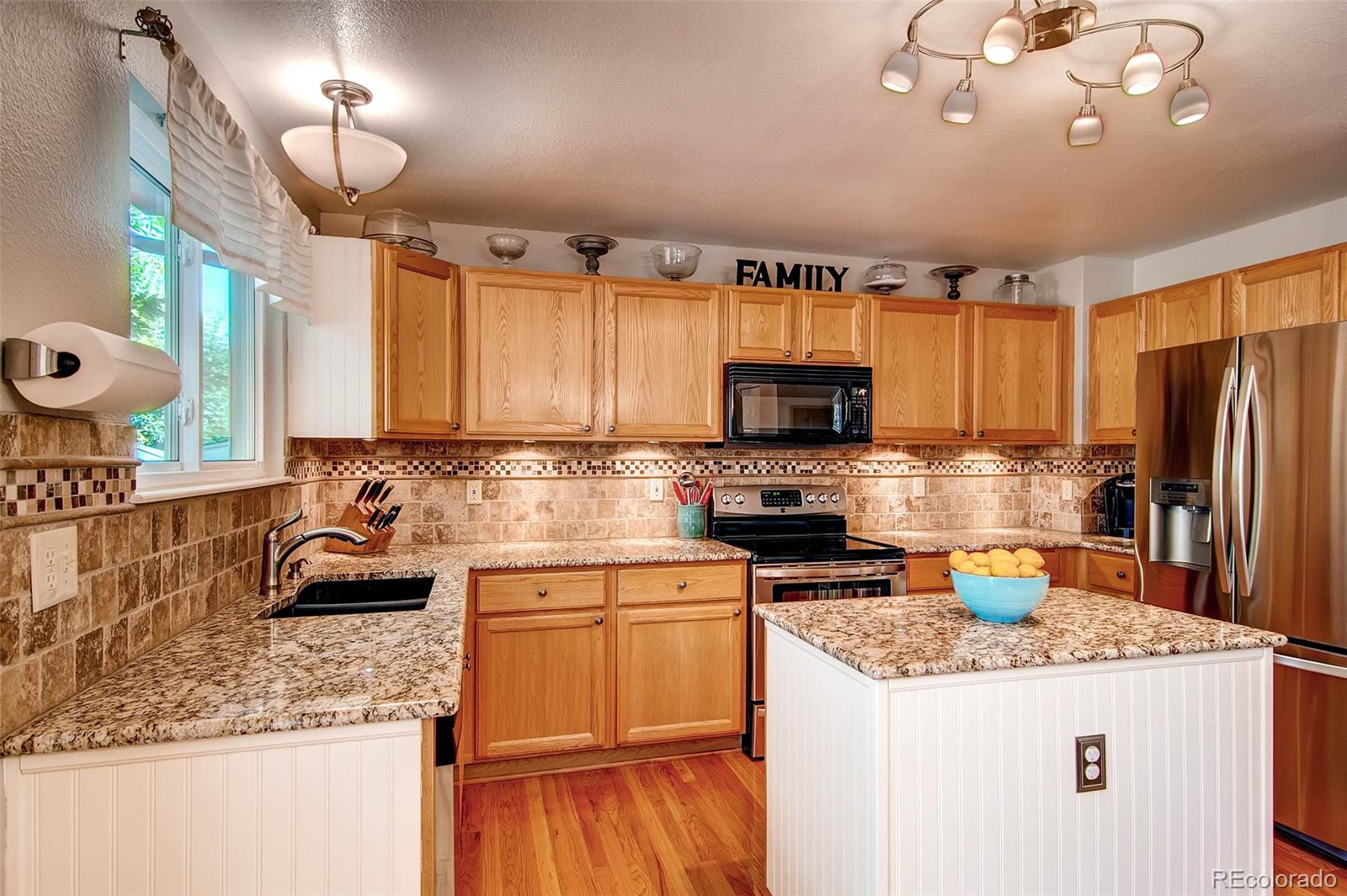 9673 South Castle Ridge Circle Highlands Ranch, CO 80129 - Photo 22 of 28