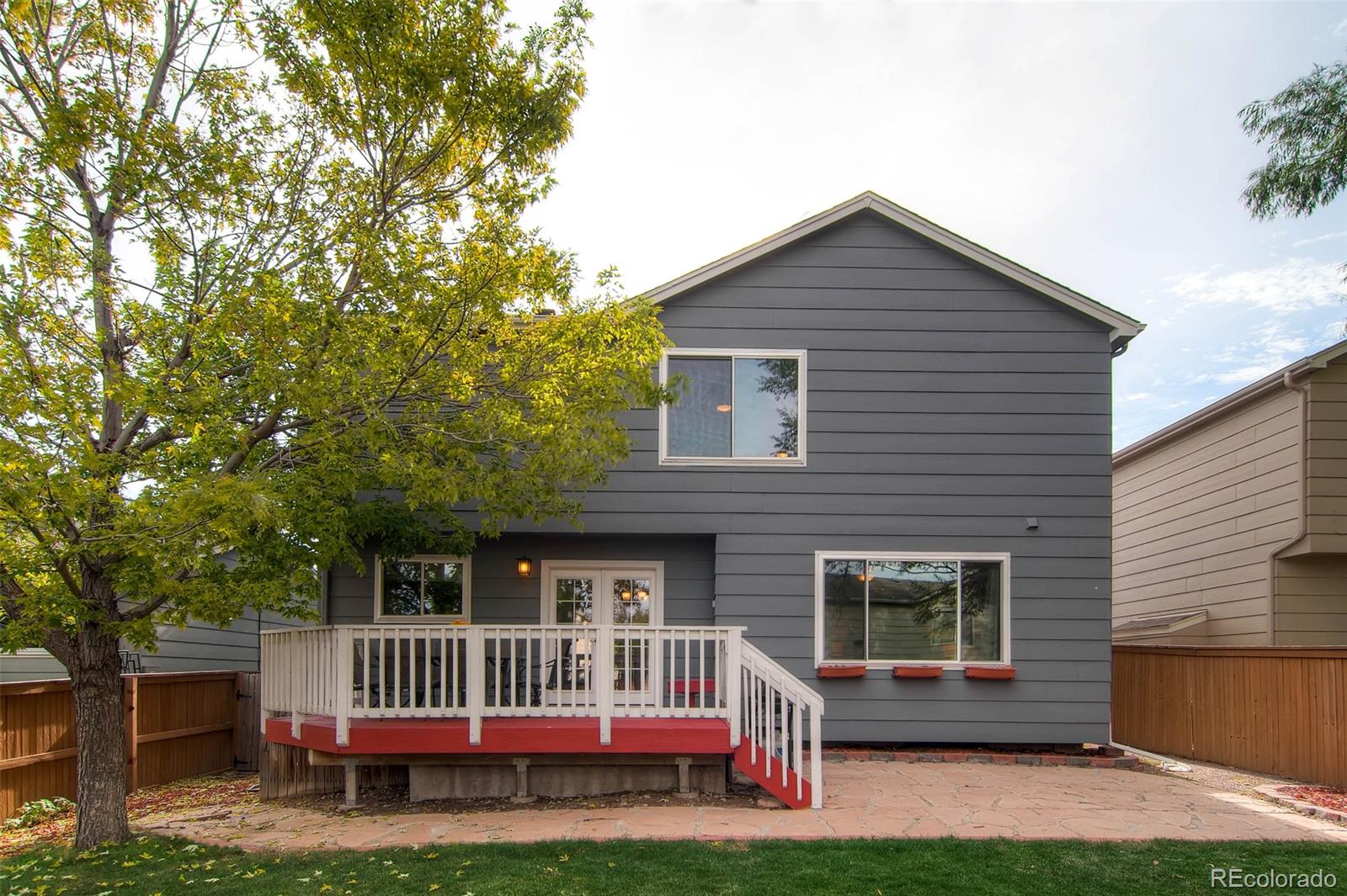 9673 South Castle Ridge Circle Highlands Ranch, CO 80129 - Photo 3 of 28