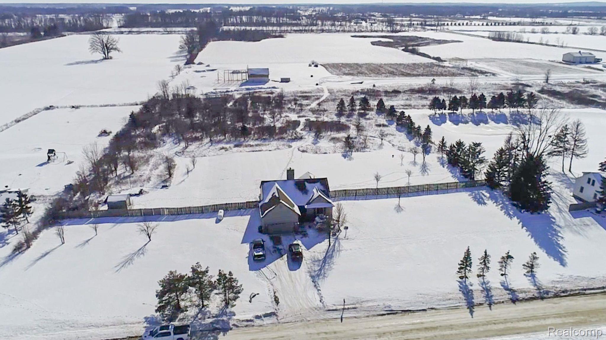 8592 Burt Road Capac, MI 48014 - Photo 30 of 32 Gallery Image 30