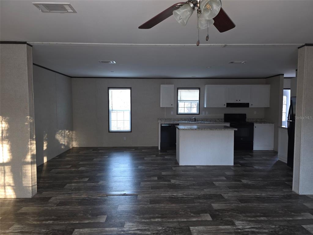 15246 Peace Boulevard Spring Hill, FL 34610 - Photo 3 of 61