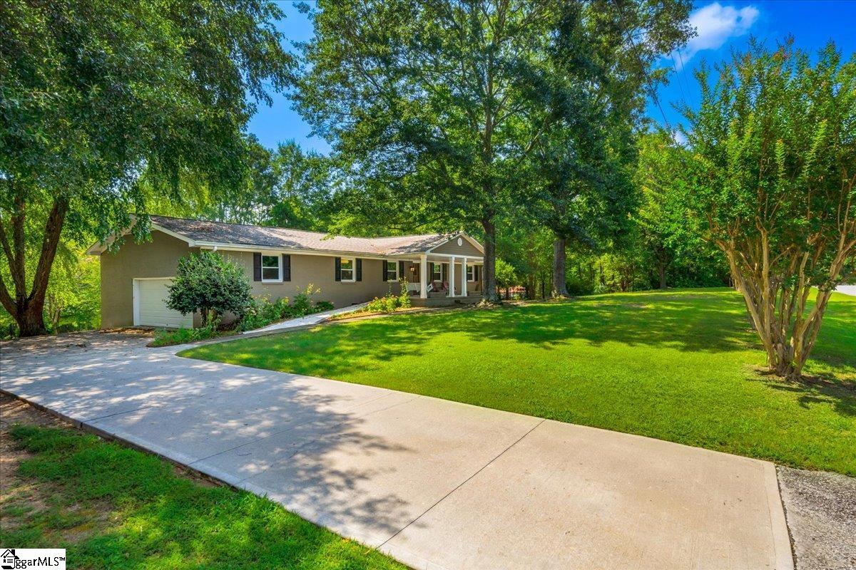 527 Mahaffey Drive Greer, SC 29651 - Photo 27 of 32