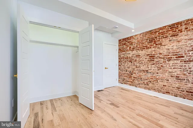 $299,900 | 825 North Montford Avenue, Baltimore, MD 21205