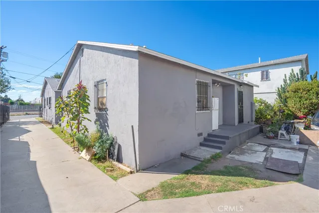 a front view of a house