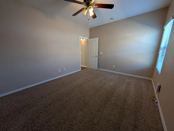 $2,250 | 1094 West Jamaica Hope Way, San Tan Valley, AZ 85143