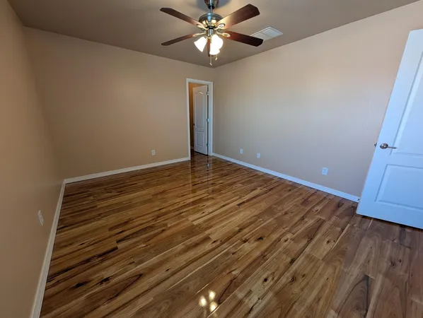 $2,250 | 1094 West Jamaica Hope Way, San Tan Valley, AZ 85143