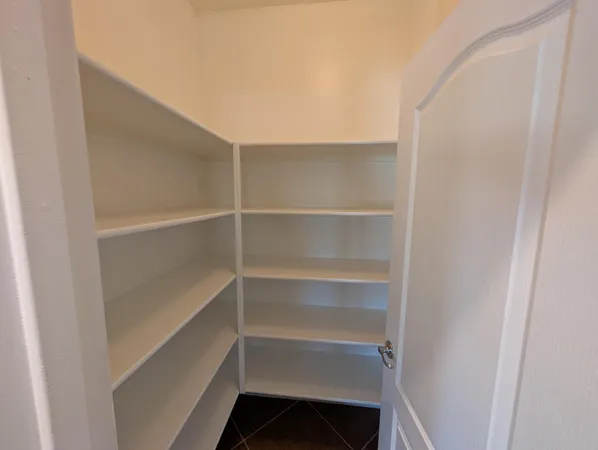 $2,250 | 1094 West Jamaica Hope Way, San Tan Valley, AZ 85143