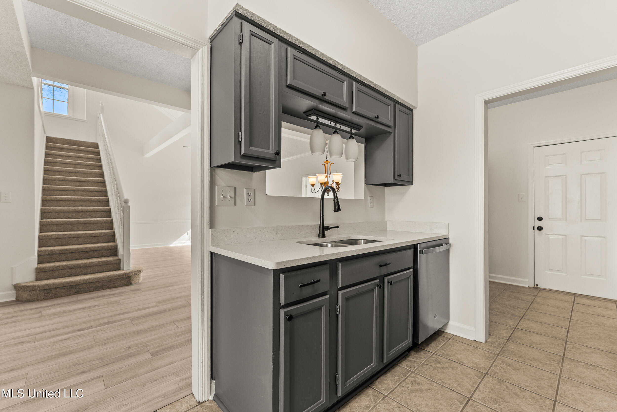 7235 Cedardale Road Olive Branch, MS 38654 - Photo 14 of 24 7235 cedardale rd-interior-07