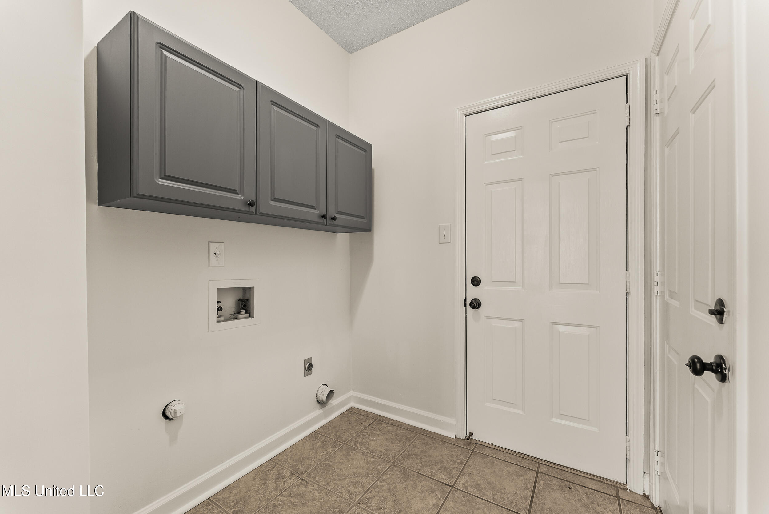 7235 Cedardale Road Olive Branch, MS 38654 - Photo 16 of 24 7235 cedardale rd-interior-09