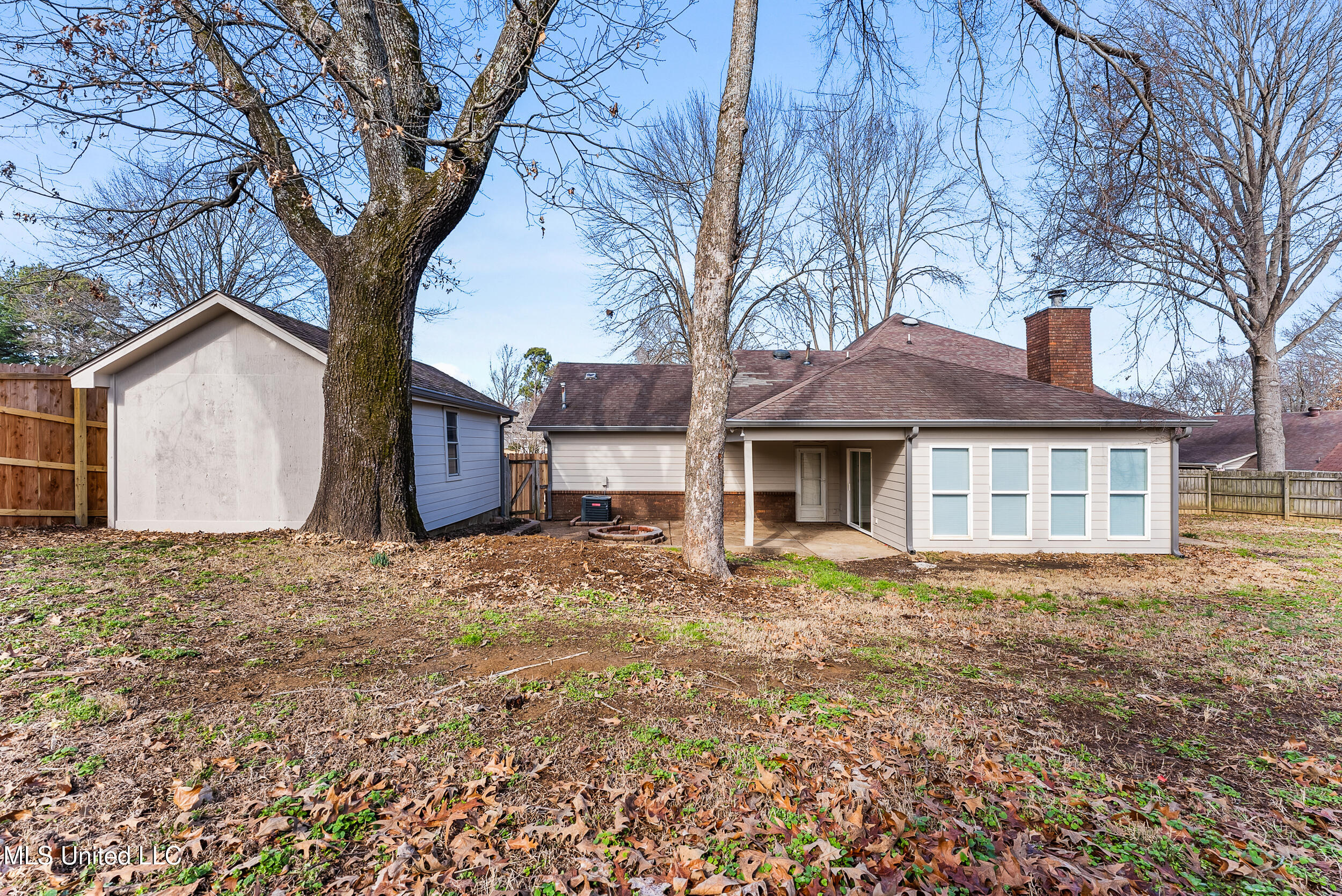 7235 Cedardale Road Olive Branch, MS 38654 - Photo 4 of 24 7235 cedardale rd-exterior-03