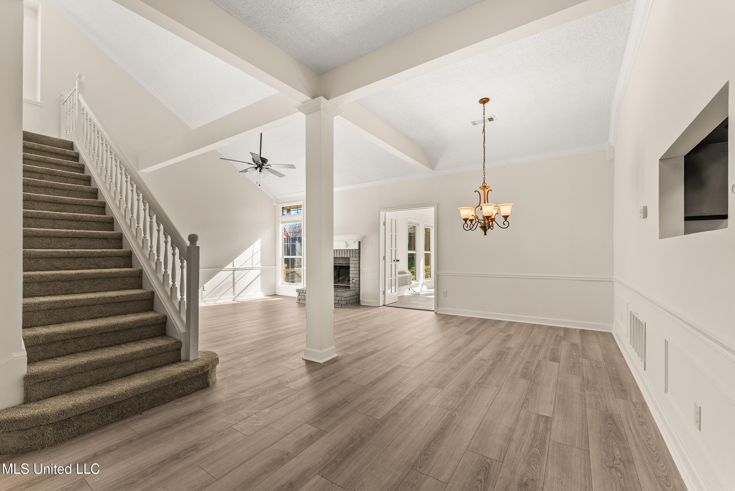 7235 Cedardale Road Olive Branch, MS 38654 - Photo 7 of 24 7235 cedardale rd-interior-01