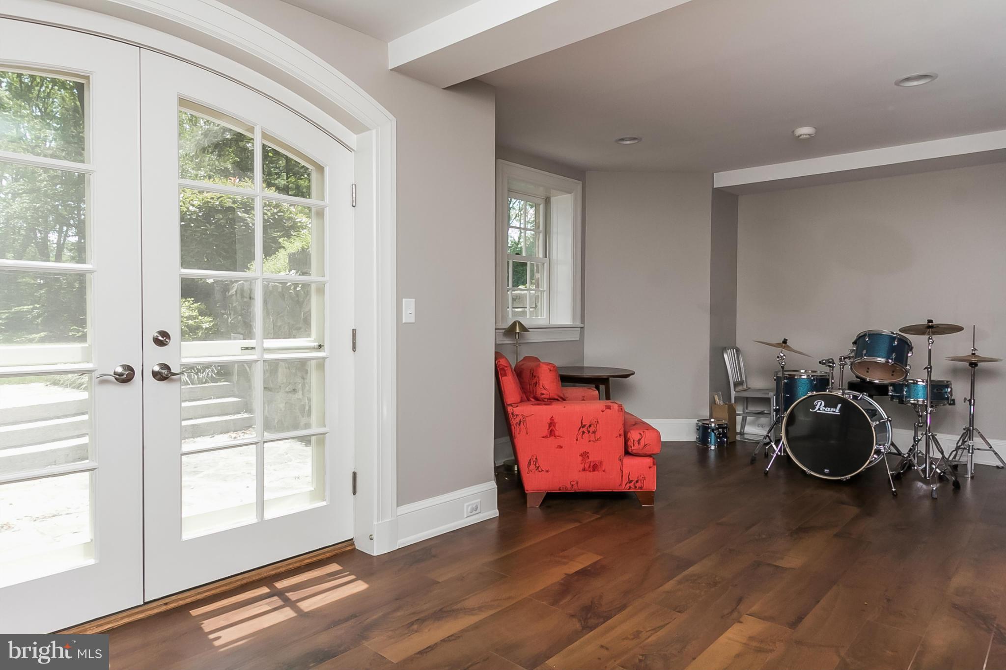 1 Farview Road Baltimore, MD 21212 - Photo 21 of 30 Sitting Room/Exercise Room